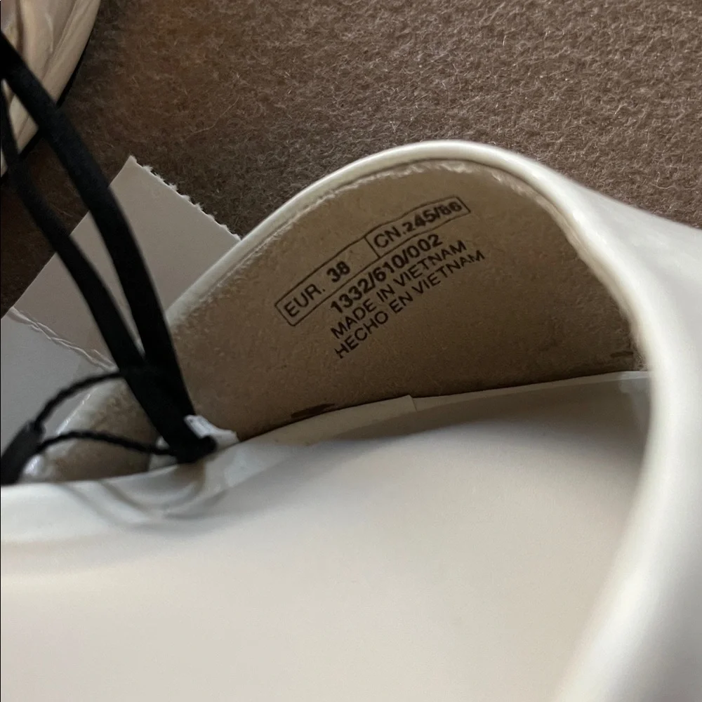 Zara Leather Cream / Off White Slides / Sandals  NWT - 7.5 / 38 - Picture 10 of 13